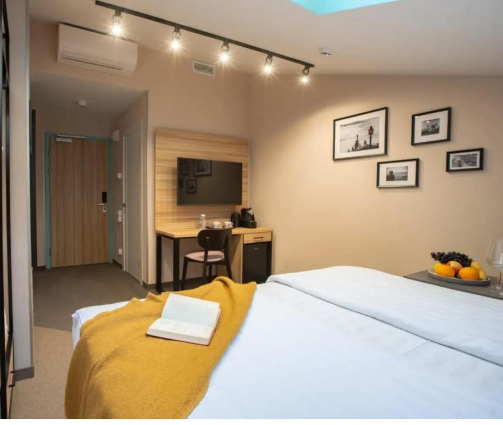 Hotel Z-A-R-A Park Goregaon West Mumbai Eksteriør bilde